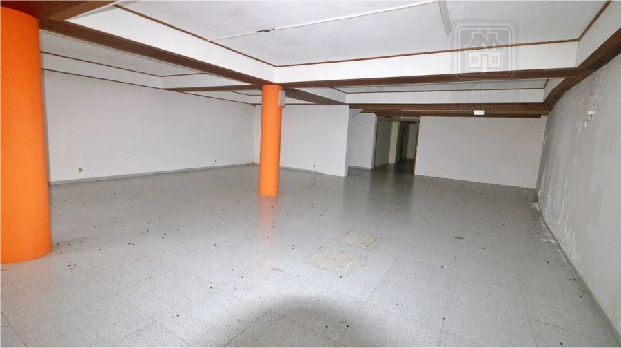 Prédio para Venda em Ponta Delgada (São Pedro) Foto 28