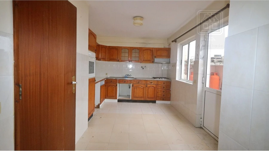 Prédio para Venda em Ponta Delgada (São Pedro) Foto 65