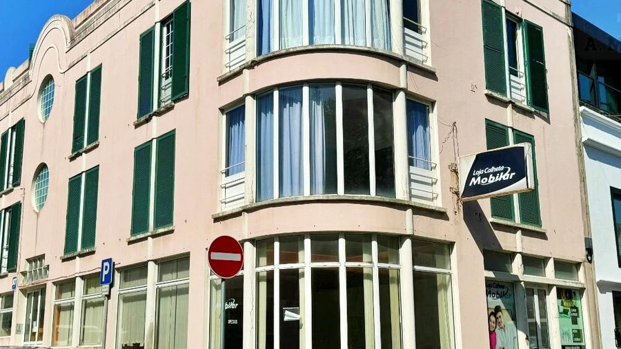 Prédio para Venda em Ponta Delgada (São Pedro)