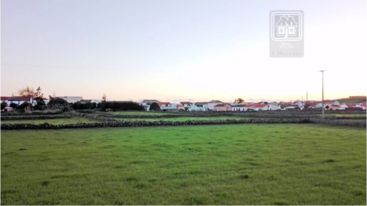 Terreno para Venda em São Sebastião Foto 7