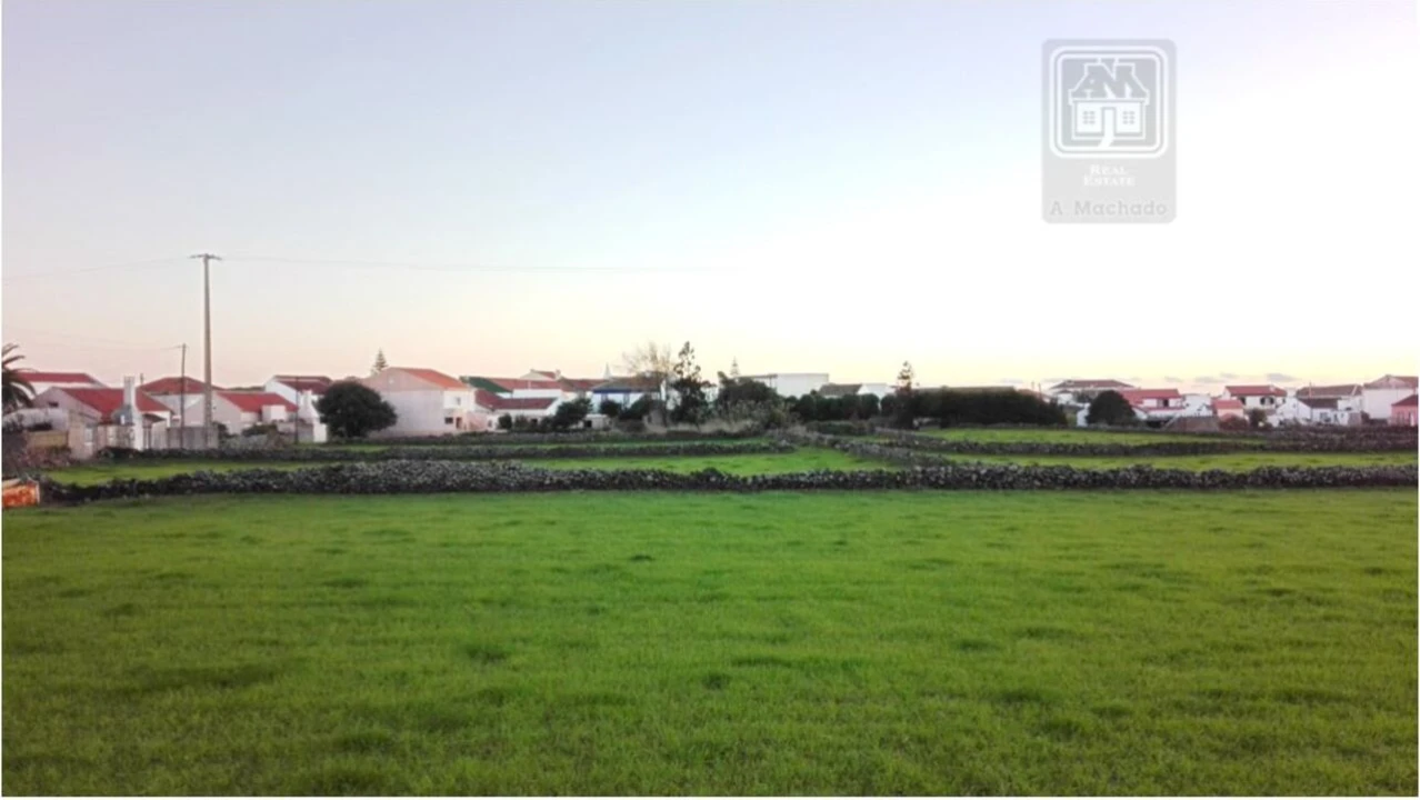 Terreno para Venda em São Sebastião Foto 8