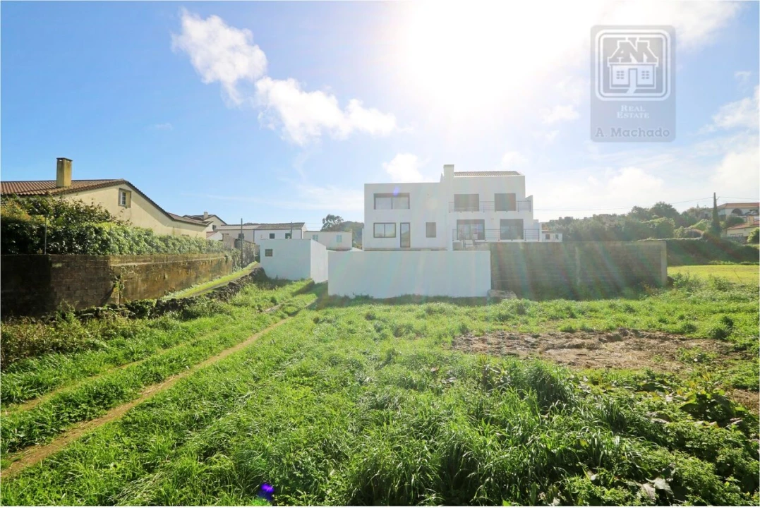 Terreno para Venda em Fajã de Cima Foto 12