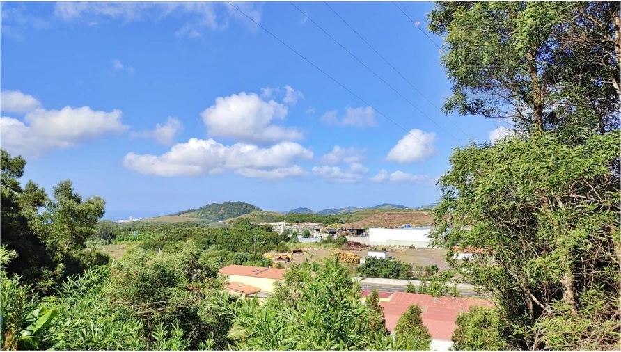Terreno para Venda em Pico da Pedra Foto 9