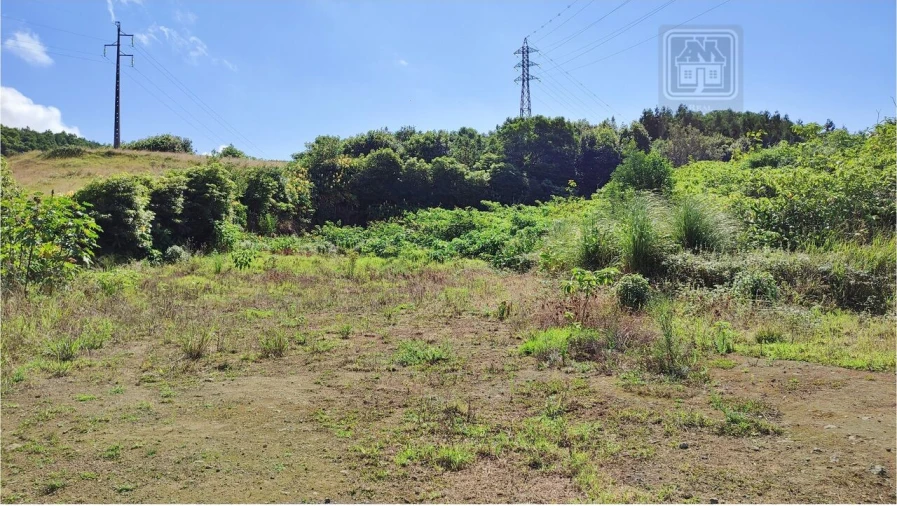Terreno para Venda em Pico da Pedra Foto 12
