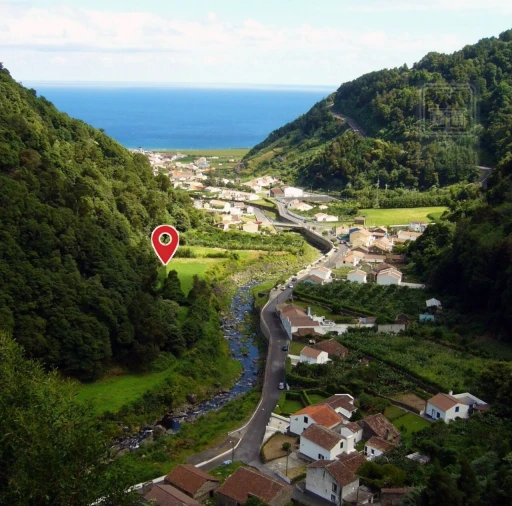 Terreno para Venda em Faial da Terra Foto 3