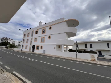 Moradia T2 para Venda em Albufeira e Olhos de Água