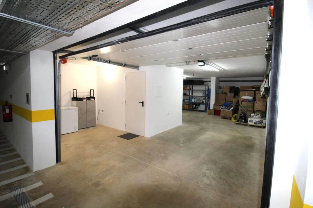 Moradia T4 para Venda em Ferreiras Foto 41