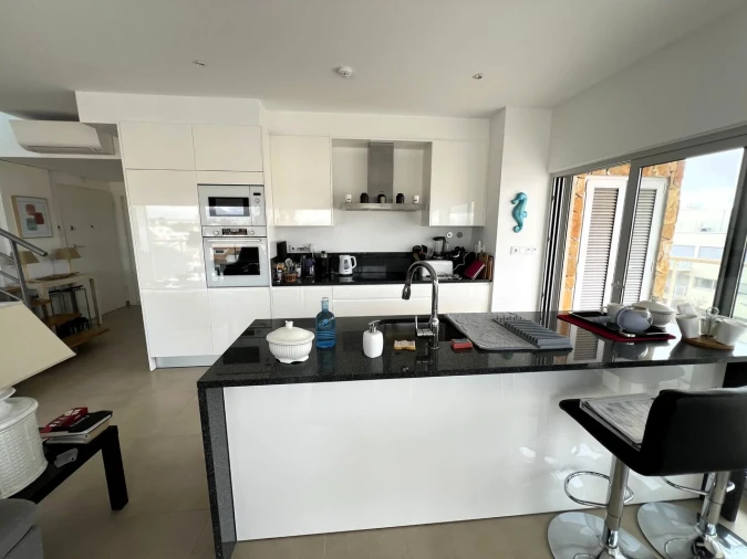 Apartamento T2 para Venda em Albufeira e Olhos de Água Foto 9