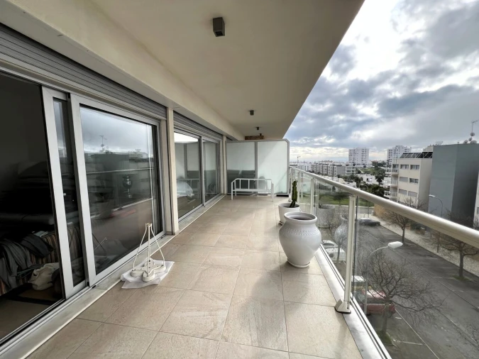 Apartamento T2 para Venda em Albufeira e Olhos de Água Foto 5