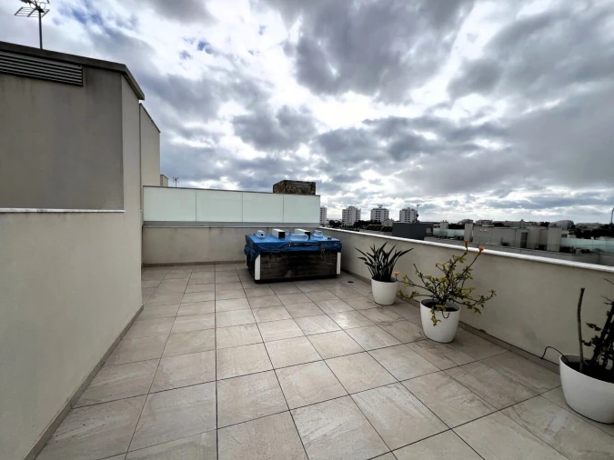 Apartamento T2 para Venda em Albufeira e Olhos de Água Foto 21