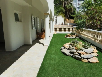 Moradia T3 para Venda em Albufeira e Olhos de Água