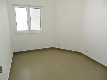 Moradia T3 para Venda em Albufeira e Olhos de Água