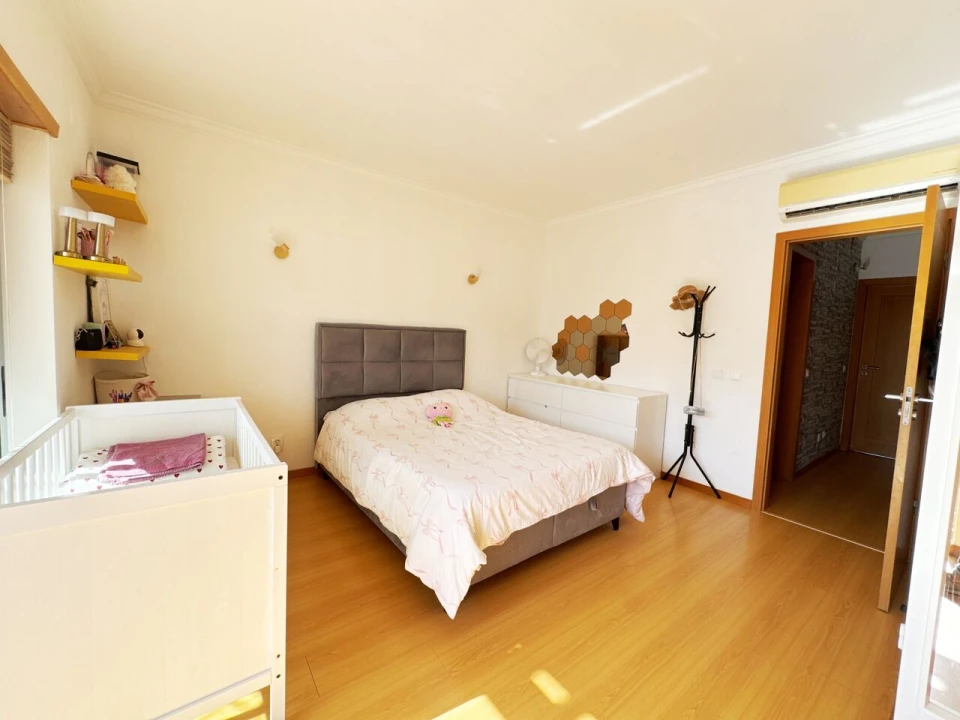 Moradia T3 para Venda em Albufeira e Olhos de Água Foto 20