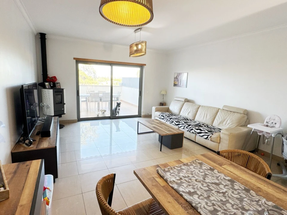 Moradia T3 para Venda em Albufeira e Olhos de Água Foto 1