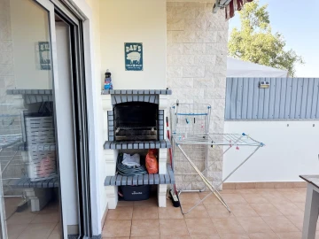 Moradia T3 para Venda em Albufeira e Olhos de Água