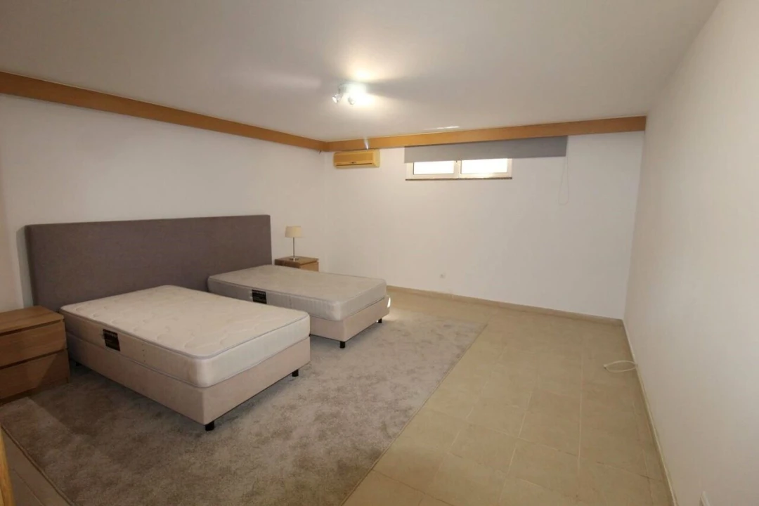 Moradia T3 para Venda em Albufeira e Olhos de Água Foto 39