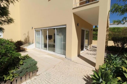 Moradia T3 para Venda em Albufeira e Olhos de Água