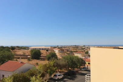 Moradia T3 para Venda em Albufeira e Olhos de Água