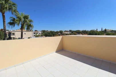 Moradia T3 para Venda em Albufeira e Olhos de Água