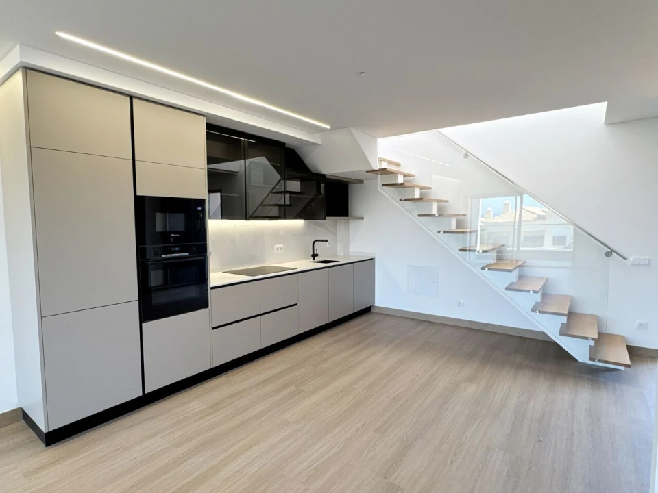 Apartamento T2 para Venda em Albufeira e Olhos de Água Foto 3