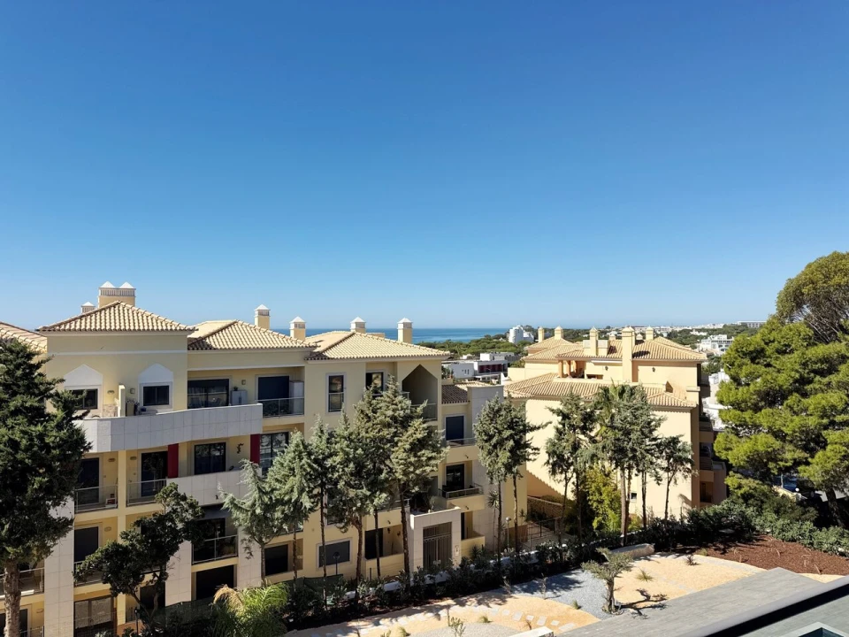 Apartamento T2 para Venda em Albufeira e Olhos de Água Foto 14