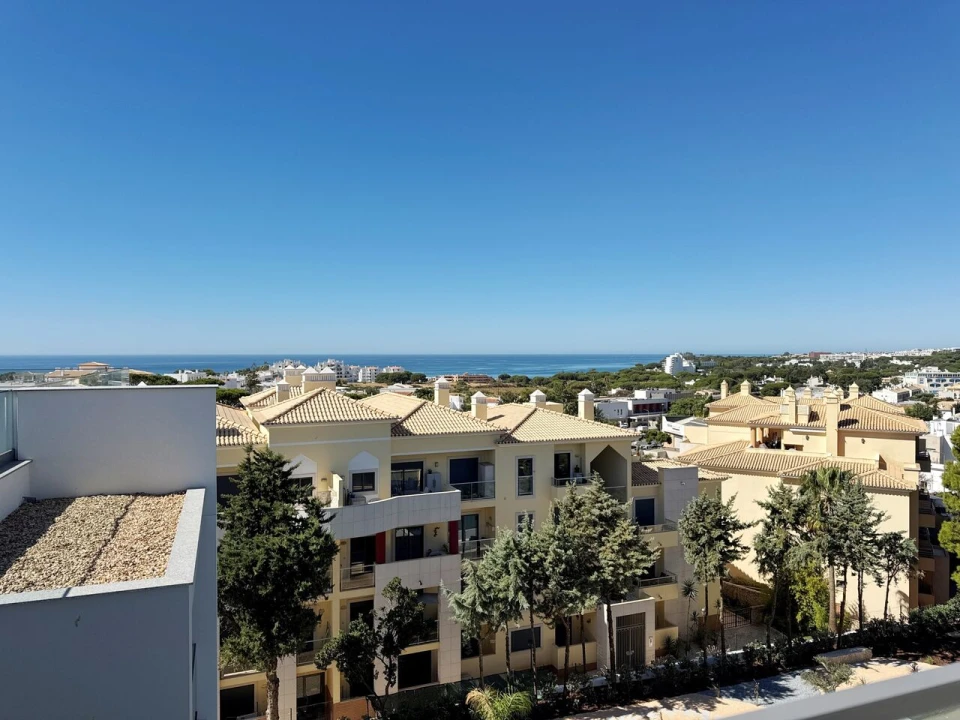 Apartamento T2 para Venda em Albufeira e Olhos de Água Foto 26