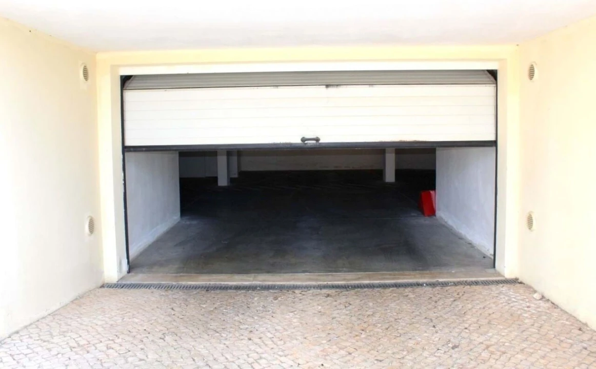 Moradia T2 para Venda em Albufeira e Olhos de Água Foto 31