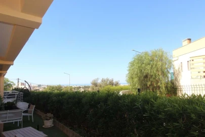 Moradia T2 para Venda em Albufeira e Olhos de Água