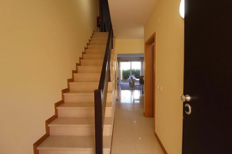 Moradia T2 para Venda em Albufeira e Olhos de Água Foto 8