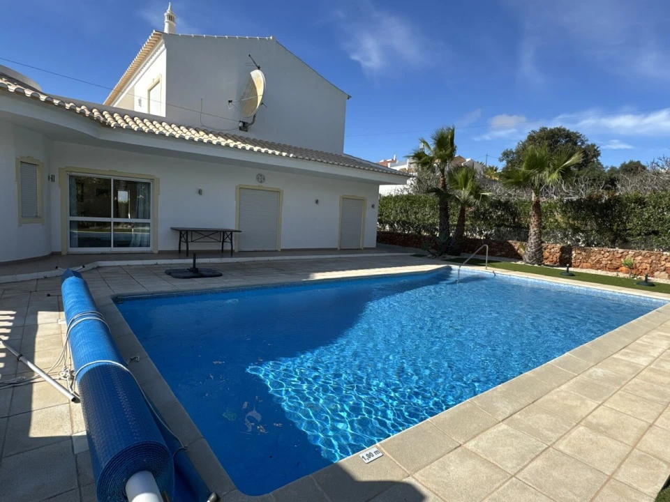 Moradia T5 para Venda em Albufeira e Olhos de Água Foto 15