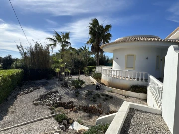 Moradia T5 para Venda em Albufeira e Olhos de Água