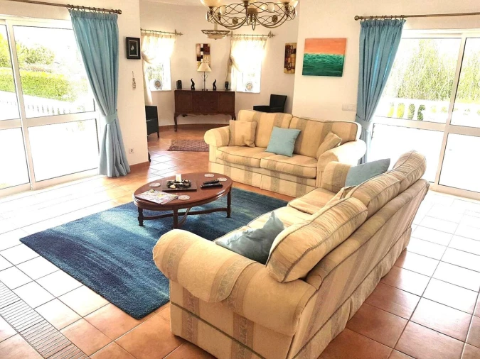 Moradia T5 para Venda em Albufeira e Olhos de Água Foto 5