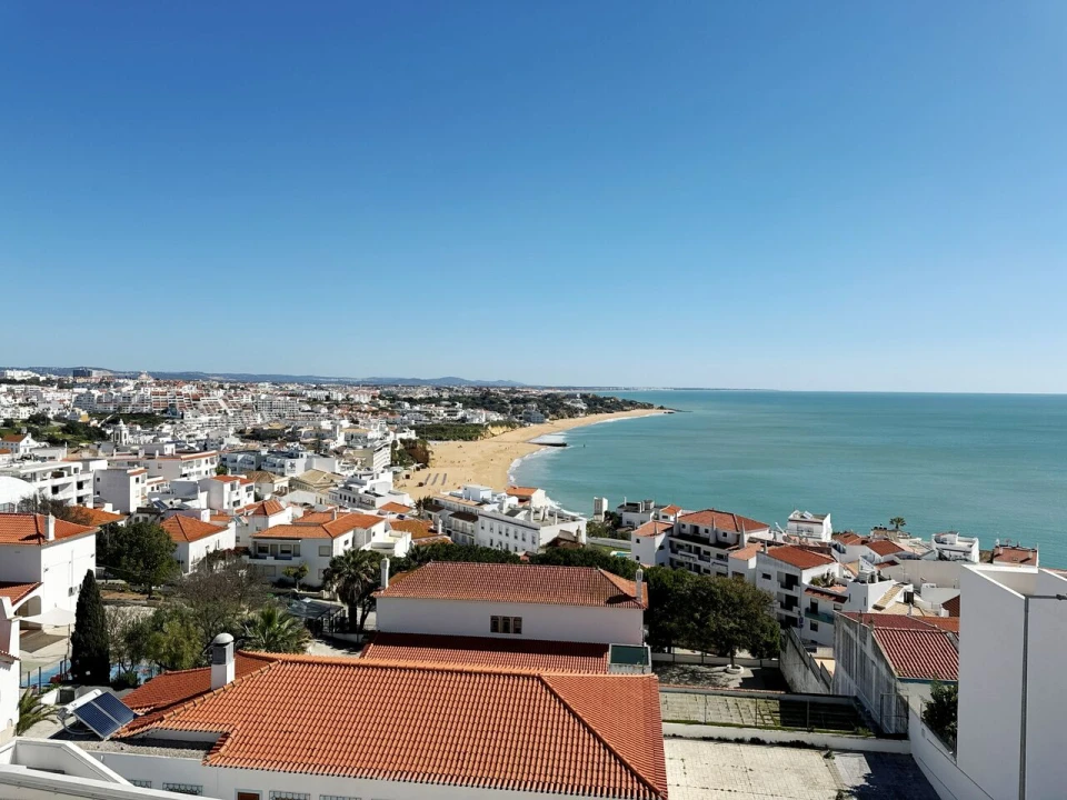Apartamento T4 para Venda em Albufeira e Olhos de Água Foto 2