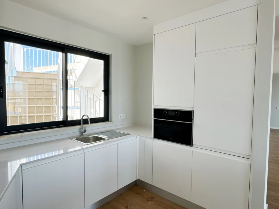 Apartamento T4 para Venda em Albufeira e Olhos de Água Foto 7
