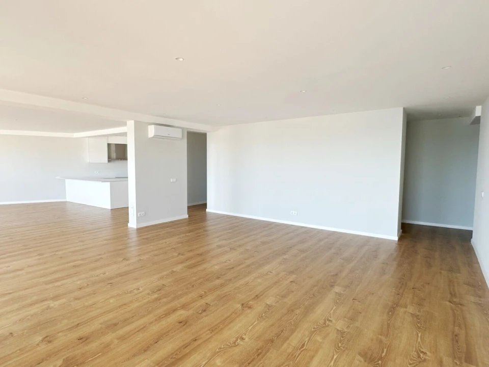 Apartamento T4 para Venda em Albufeira e Olhos de Água Foto 11