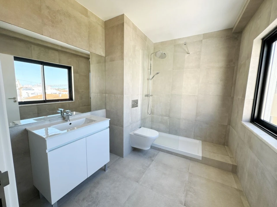 Apartamento T4 para Venda em Albufeira e Olhos de Água Foto 21