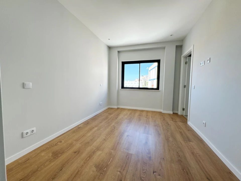 Apartamento T4 para Venda em Albufeira e Olhos de Água Foto 25