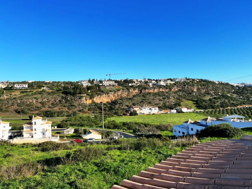 Moradia T6 para Venda em Albufeira e Olhos de Água Foto 10