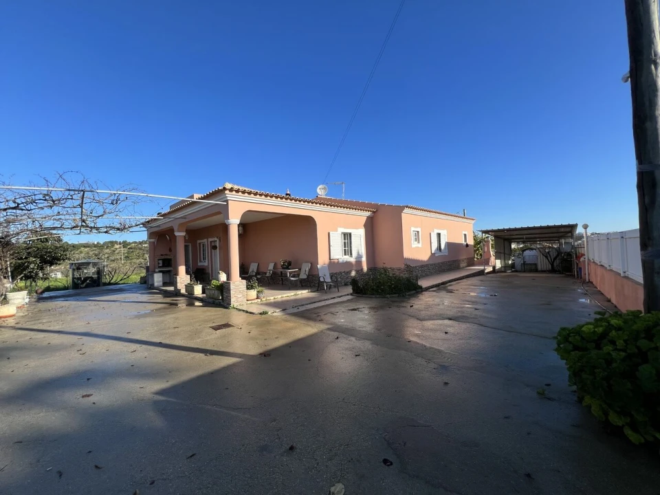 Moradia T6 para Venda em Albufeira e Olhos de Água Foto 6
