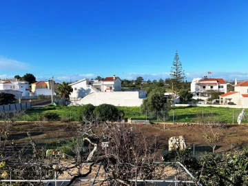Moradia T6 para Venda em Albufeira e Olhos de Água