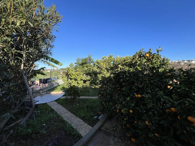 Moradia T6 para Venda em Albufeira e Olhos de Água Foto 17