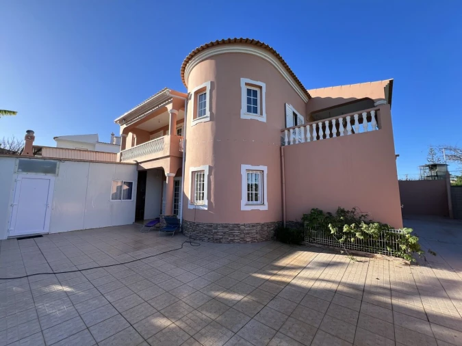 Moradia T6 para Venda em Albufeira e Olhos de Água Foto 21