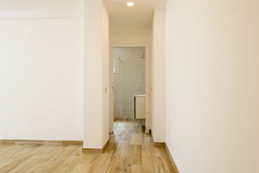 Apartamento T1 para Venda em Silves Foto 14