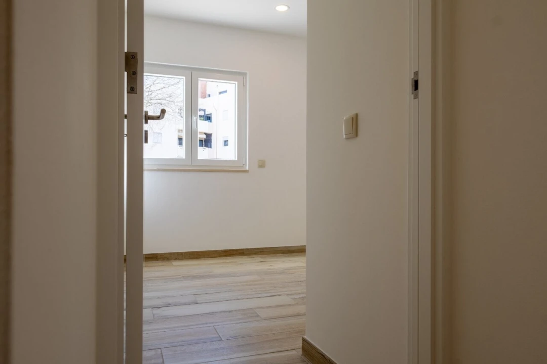 Apartamento T1 para Venda em Silves Foto 15