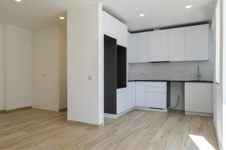 Apartamento T1 para Venda em Silves Foto 2