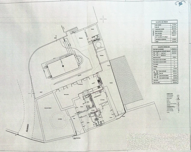Moradia T4 para Venda em São Bartolomeu de Messines Foto 40