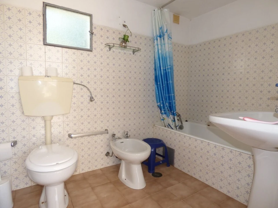 Moradia T4 para Venda em São Bartolomeu de Messines Foto 9