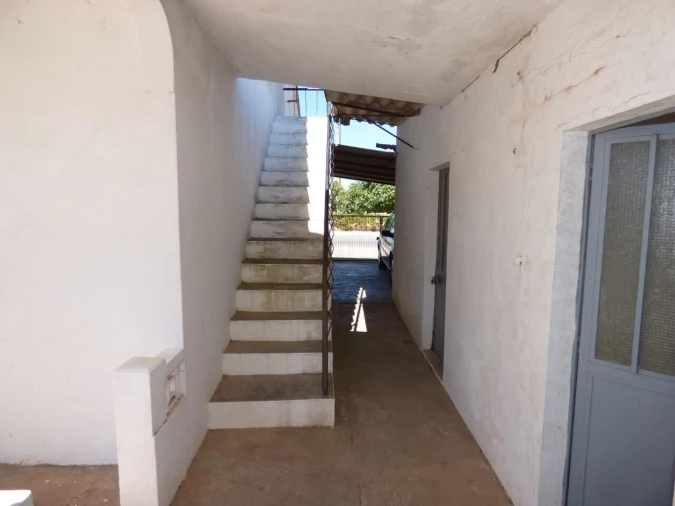 Moradia T4 para Venda em São Bartolomeu de Messines Foto 6