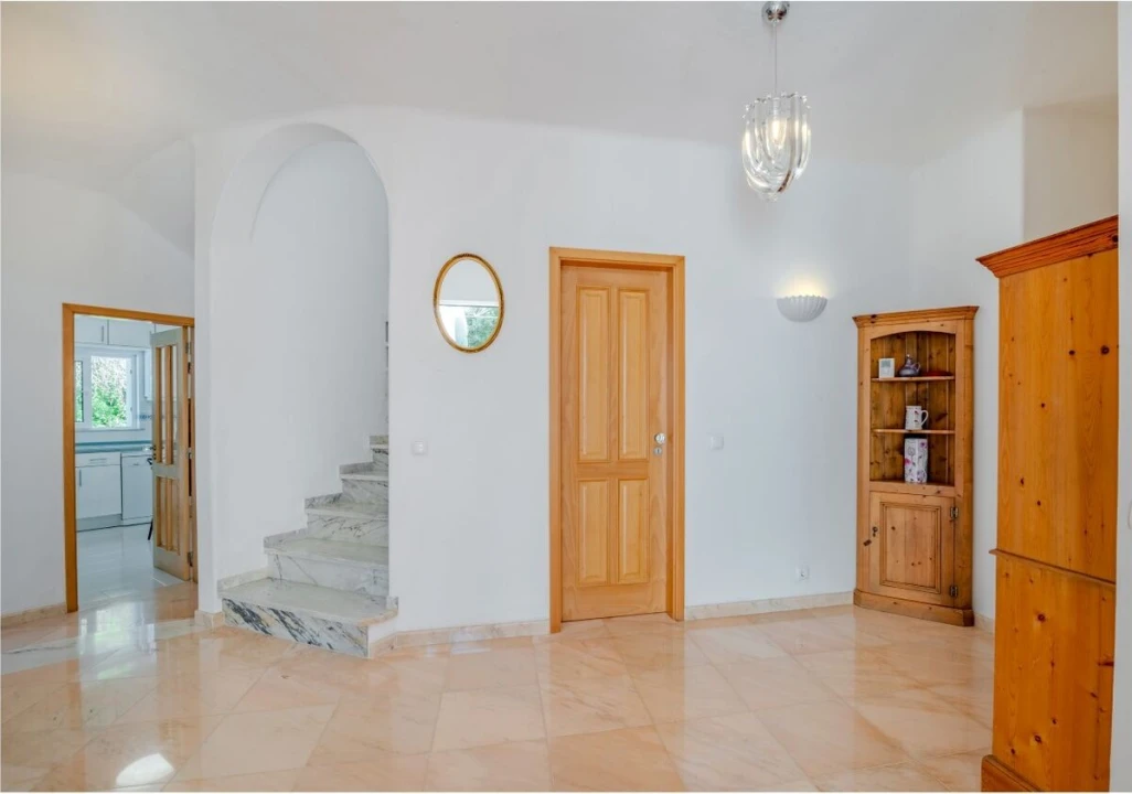 Moradia T5 para Venda em Porches Foto 15