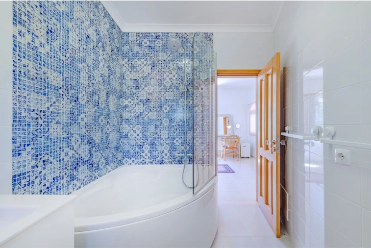 Moradia T5 para Venda em Porches Foto 38